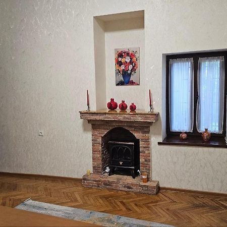 Heart Of The Old Tbilisi Apartment Exterior photo
